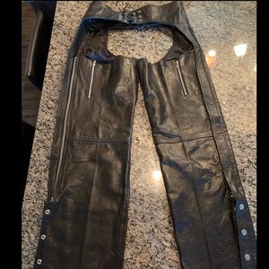 SOLD!🎉Black Leather Motorcycle Chaps